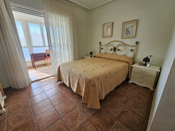 3098threebedroomtownhouseinlosalcazares210524