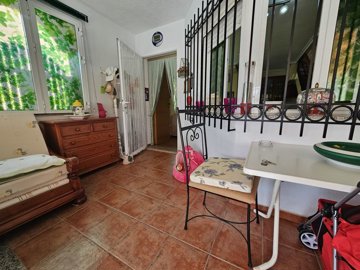 3098threebedroomtownhouseinlosalcazares210524
