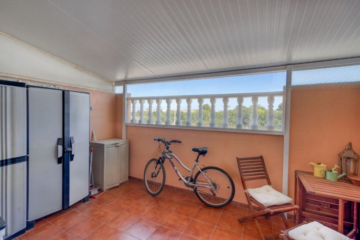 Image No.25-3 Bed House for sale