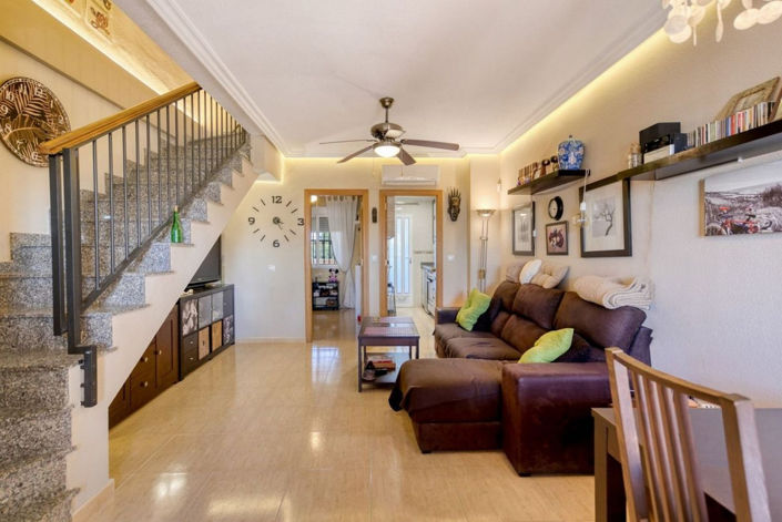 Image No.7-3 Bed House for sale