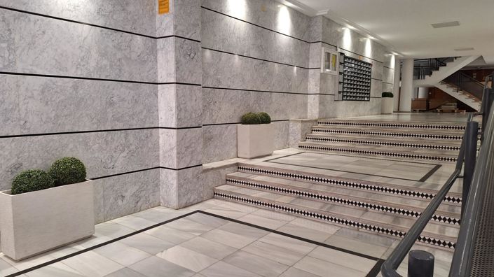 Image No.1-3 Bed Apartment for sale