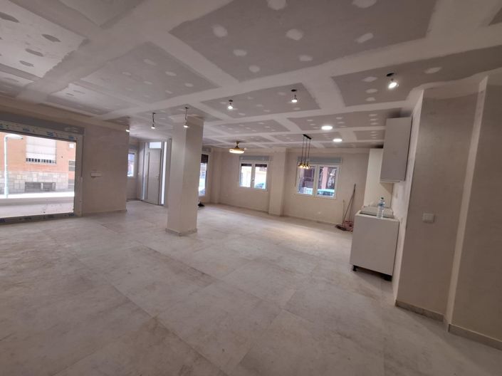 Image No.18-3 Bed Apartment for sale