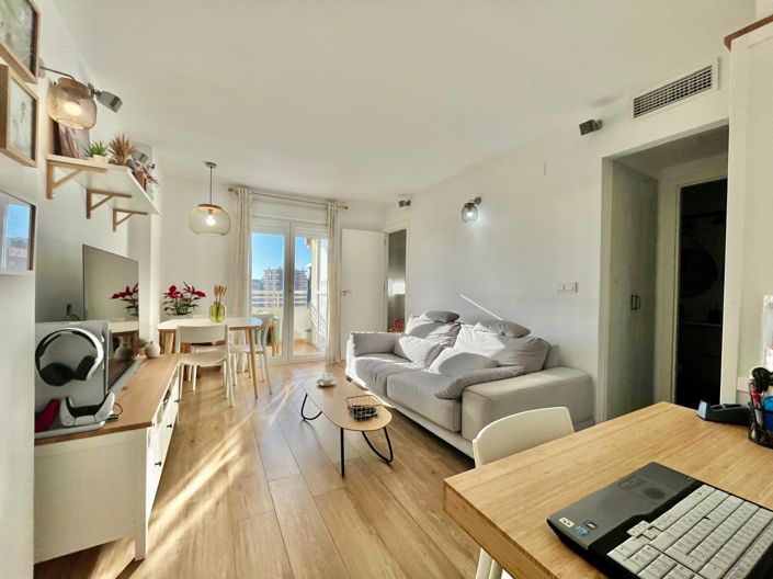 Image No.2-Appartement de 2 chambres à vendre à Torrevieja