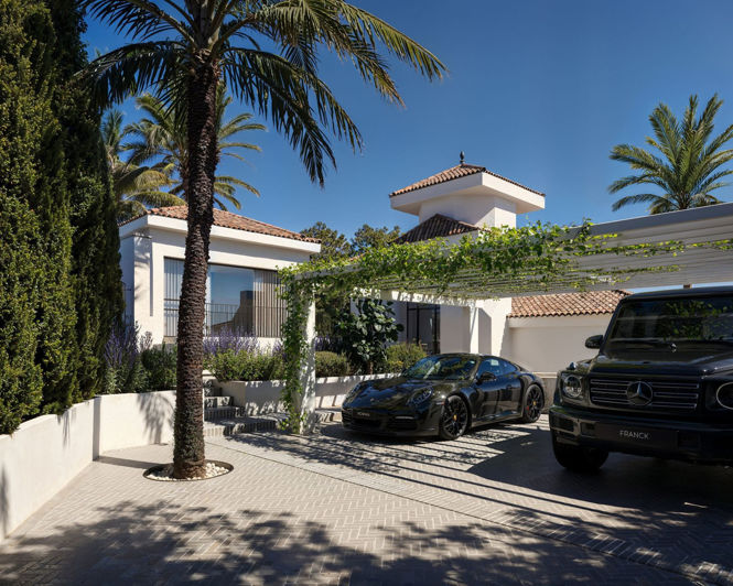 Image No.10-5 Bed Townhouse for sale