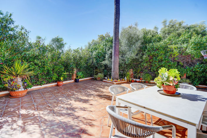 Image No.3-4 Bed Villa for sale