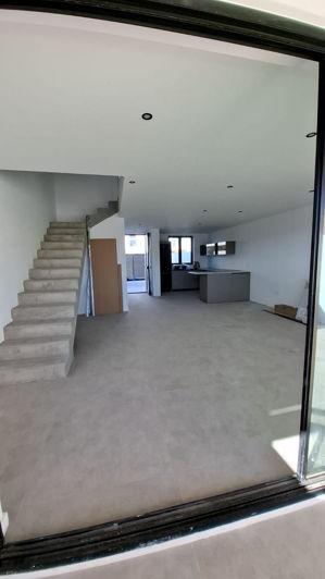 Image No.27-3 Bed House for sale