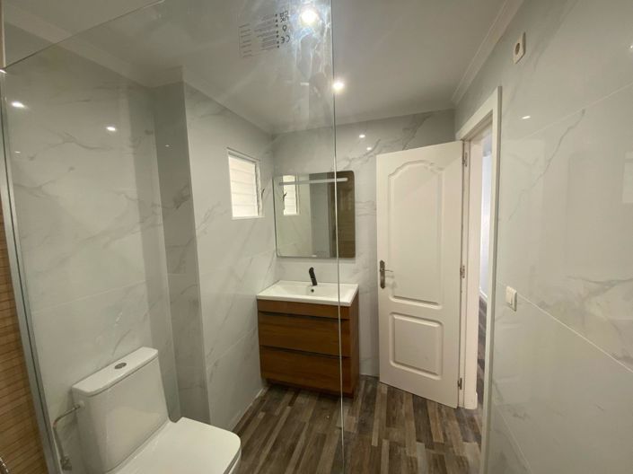 Image No.27-2 Bed Apartment for sale