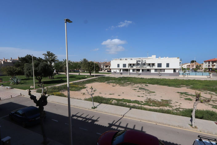 Image No.20-3 Bed House for sale