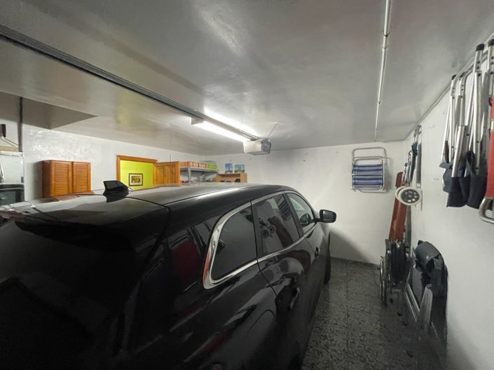 Image No.19-5 Bed Townhouse for sale