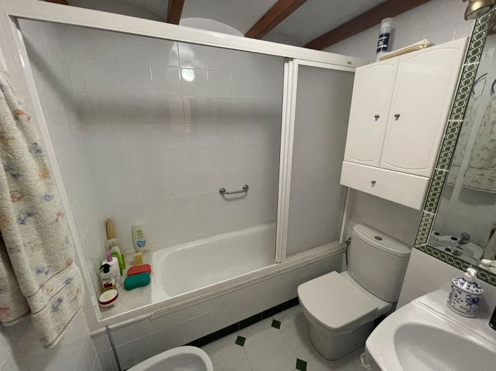 Image No.31-5 Bed Townhouse for sale