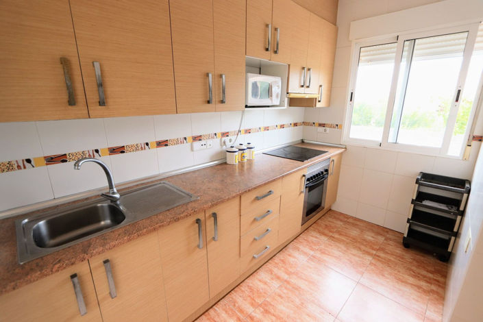 Image No.6-3 Bed House for sale