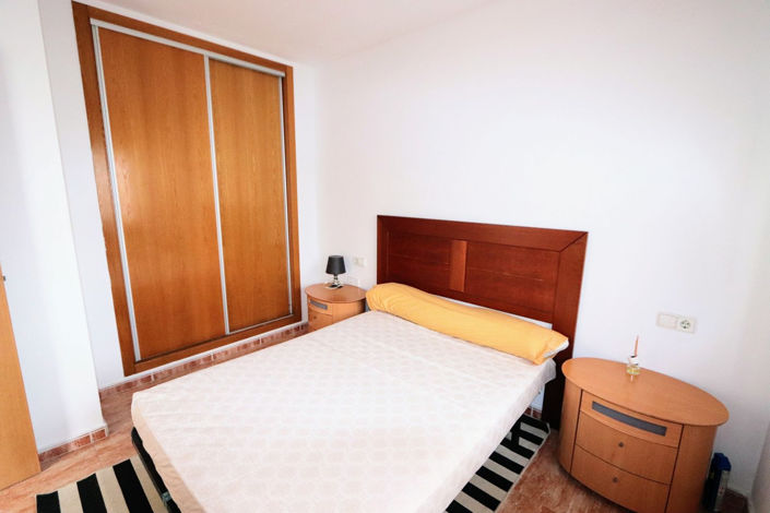 Image No.8-3 Bed House for sale