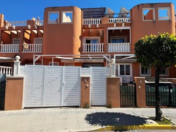 Maison de ville de 3 chambres à vendre à Torrevieja