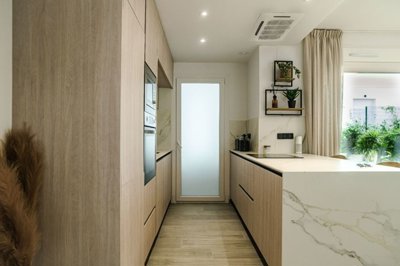 o1ipbmr964n1b1p30193nme21eee2k