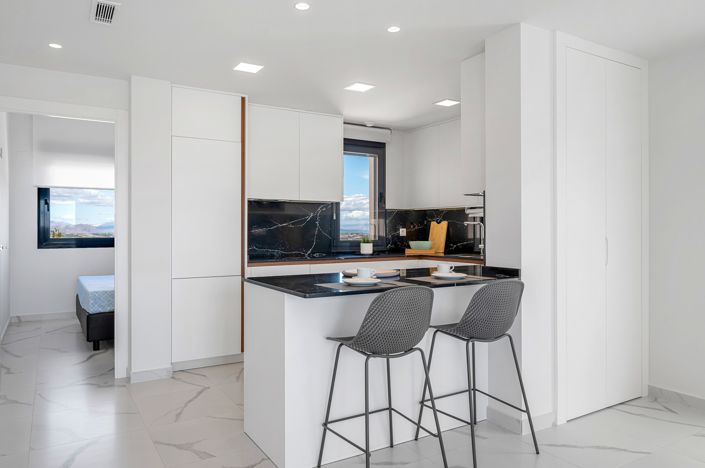 Image No.6-2 Bed Property for sale