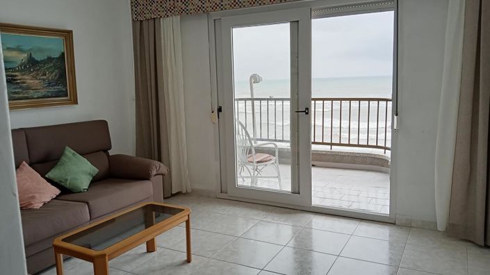 Image No.14-3 Bed Apartment for sale