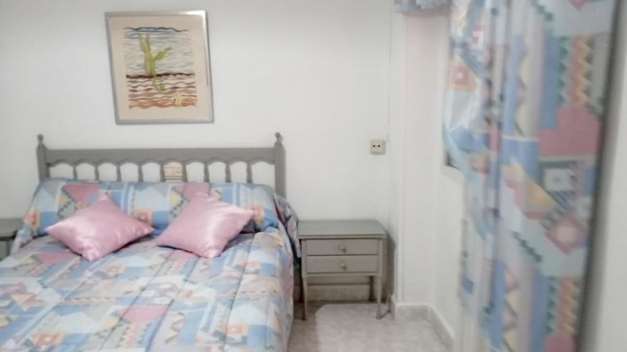 Image No.20-3 Bed Apartment for sale