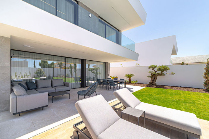 Image No.3-4 Bed Villa for sale
