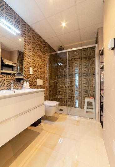 Image No.8-3 Bed Apartment for sale