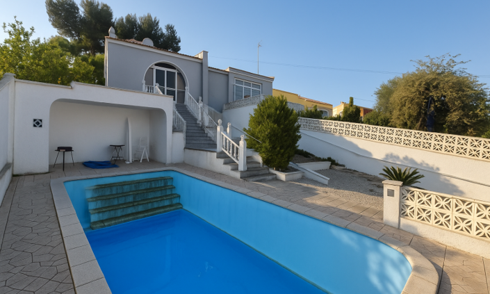 Image No.1-2 Bed Villa for sale