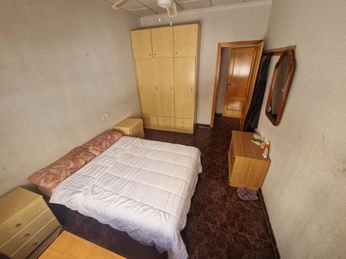 Image No.5-4 Bed Townhouse for sale