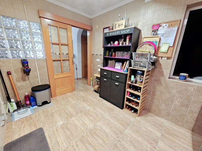 Image No.16-2 Bed Bungalow for sale