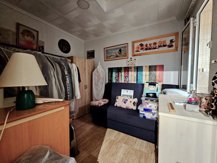 Image No.23-2 Bed Bungalow for sale