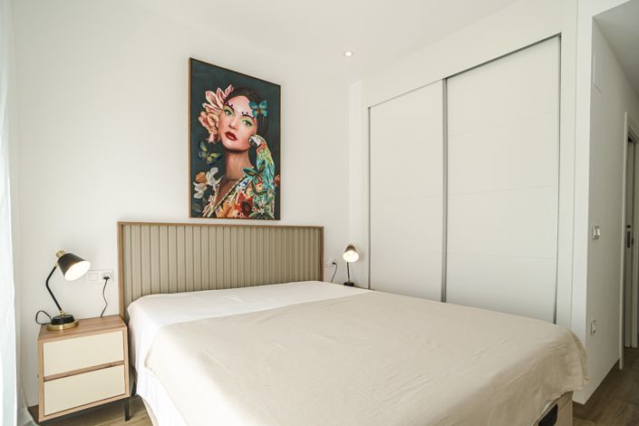 Image No.15-2 Bed Apartment for sale