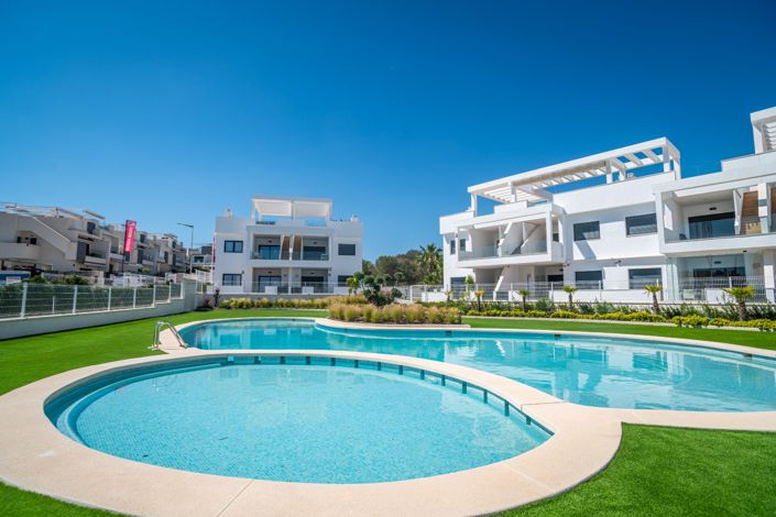 Image No.20-2 Bed Apartment for sale