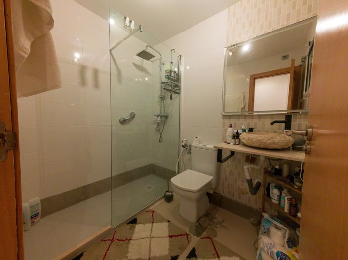 Image No.9-2 Bed Apartment for sale