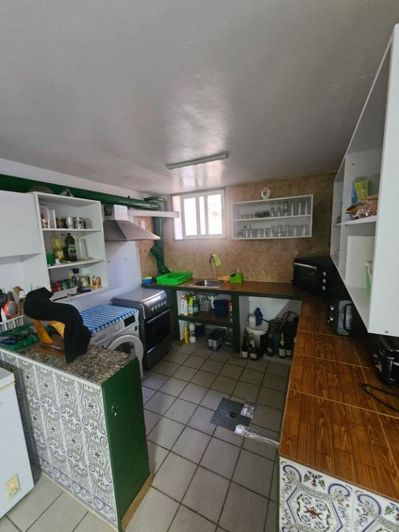 Image No.8-5 Bed Townhouse for sale