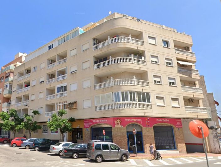 Image No.1-Appartement de 2 chambres à vendre à Torrevieja