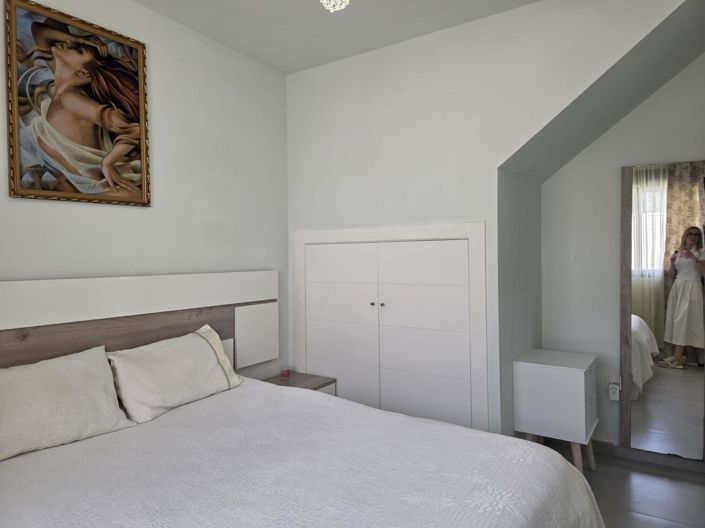 Image No.28-3 Bed House for sale