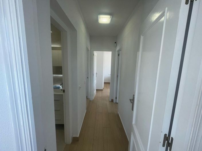 Image No.21-5 Bed Villa for sale