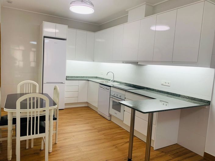 Image No.12-2 Bed Apartment for sale