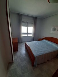 property188742873