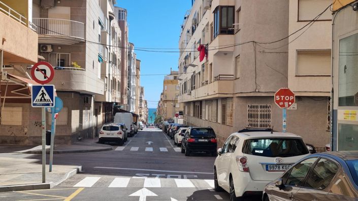 Image No.8-3 Bed Apartment for sale