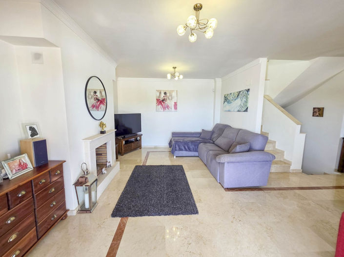 Image No.10-3 Bed Townhouse for sale