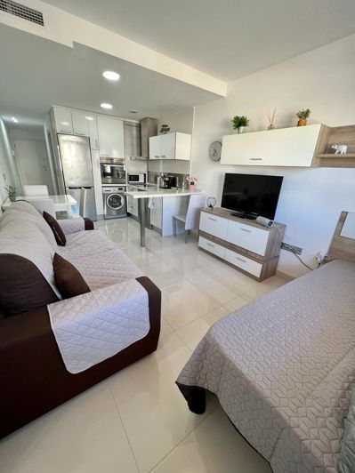 Image No.1-Appartement de 2 chambres à vendre à Torrevieja