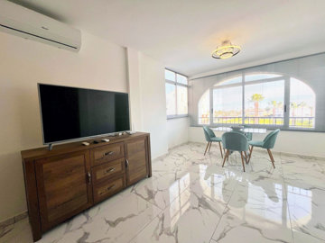 10-bb915d1cb19341576dcdc994b81ab9c5