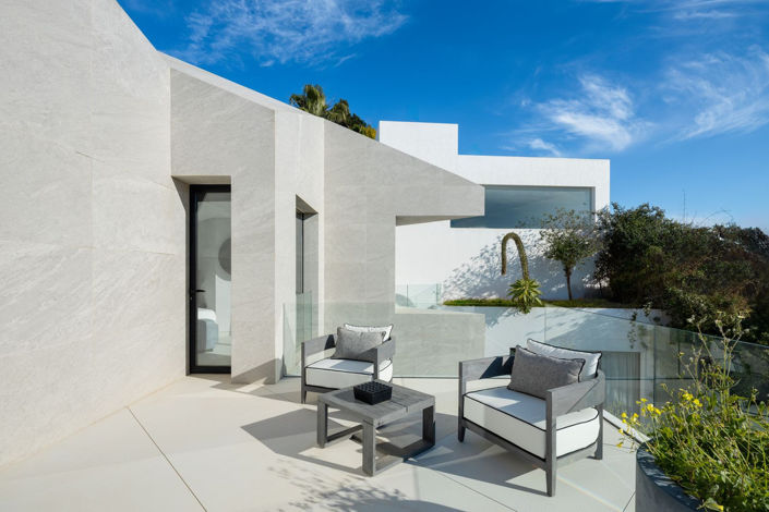 Image No.17-5 Bed House for sale