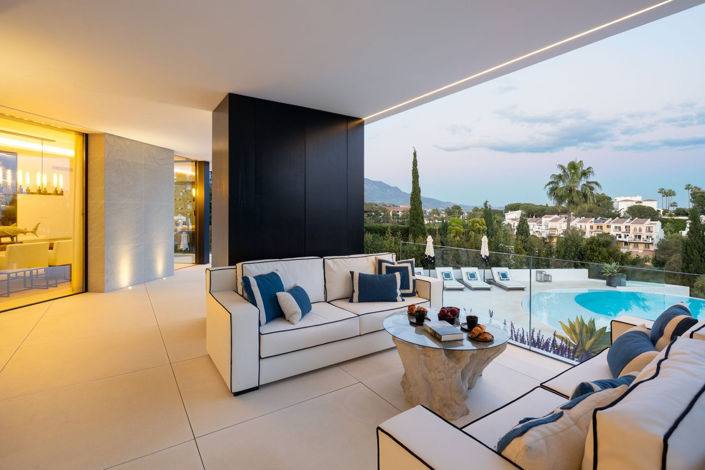 Image No.37-5 Bed Villa for sale