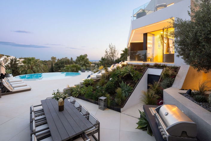 Image No.41-5 Bed Villa for sale