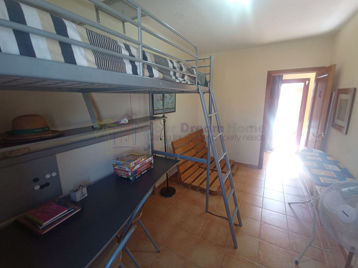 Image No.12-3 Bed House for sale