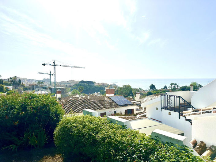 Image No.18-3 Bed Townhouse for sale