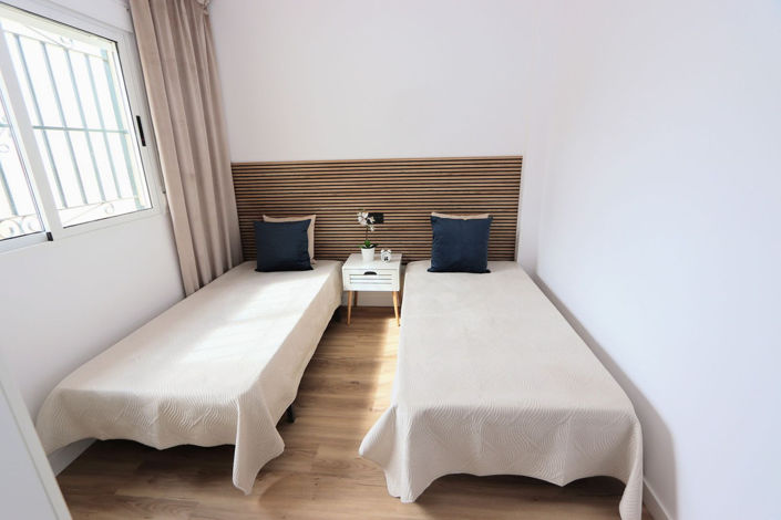 Image No.22-3 Bed House for sale