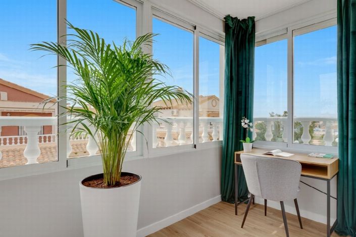 Image No.23-3 Bed House for sale