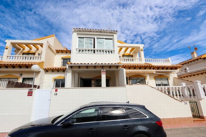 Image No.35-3 Bed House for sale