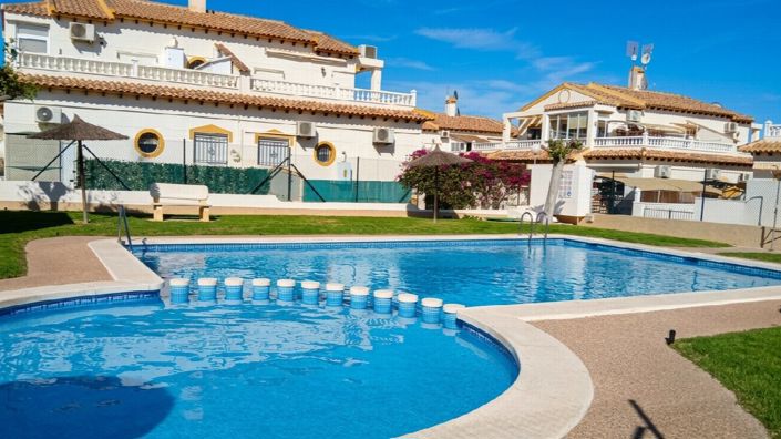 Image No.37-3 Bed House for sale