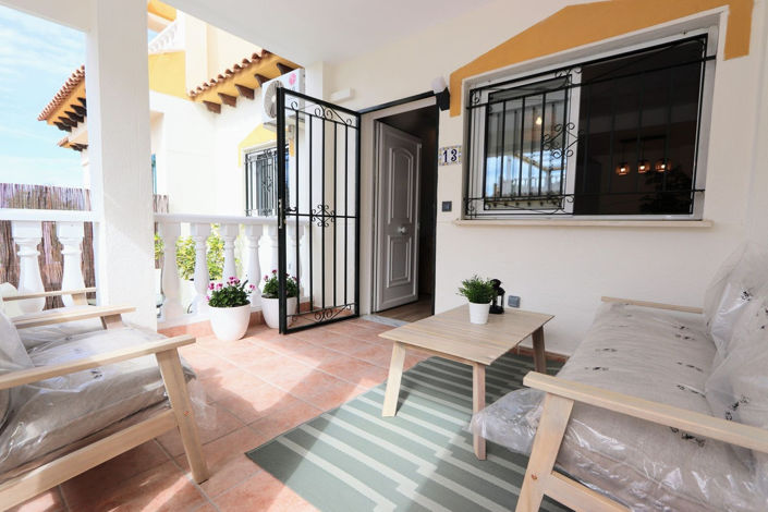 Image No.7-3 Bed House for sale